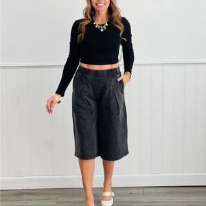 Mono B Mineral Wash Pleated Culottes Black - Size Large